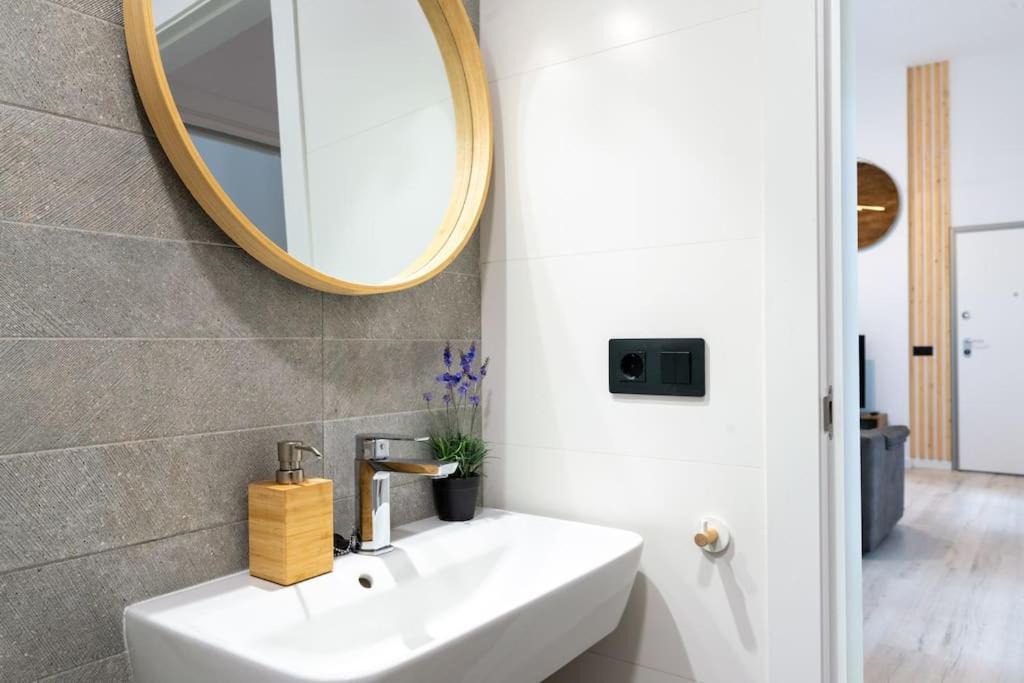 Gb Apartamento Corazon De Sevilla Goyeneta St Extérieur photo